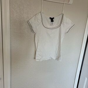 Sincerely Jules White Scoop Neck Tee
